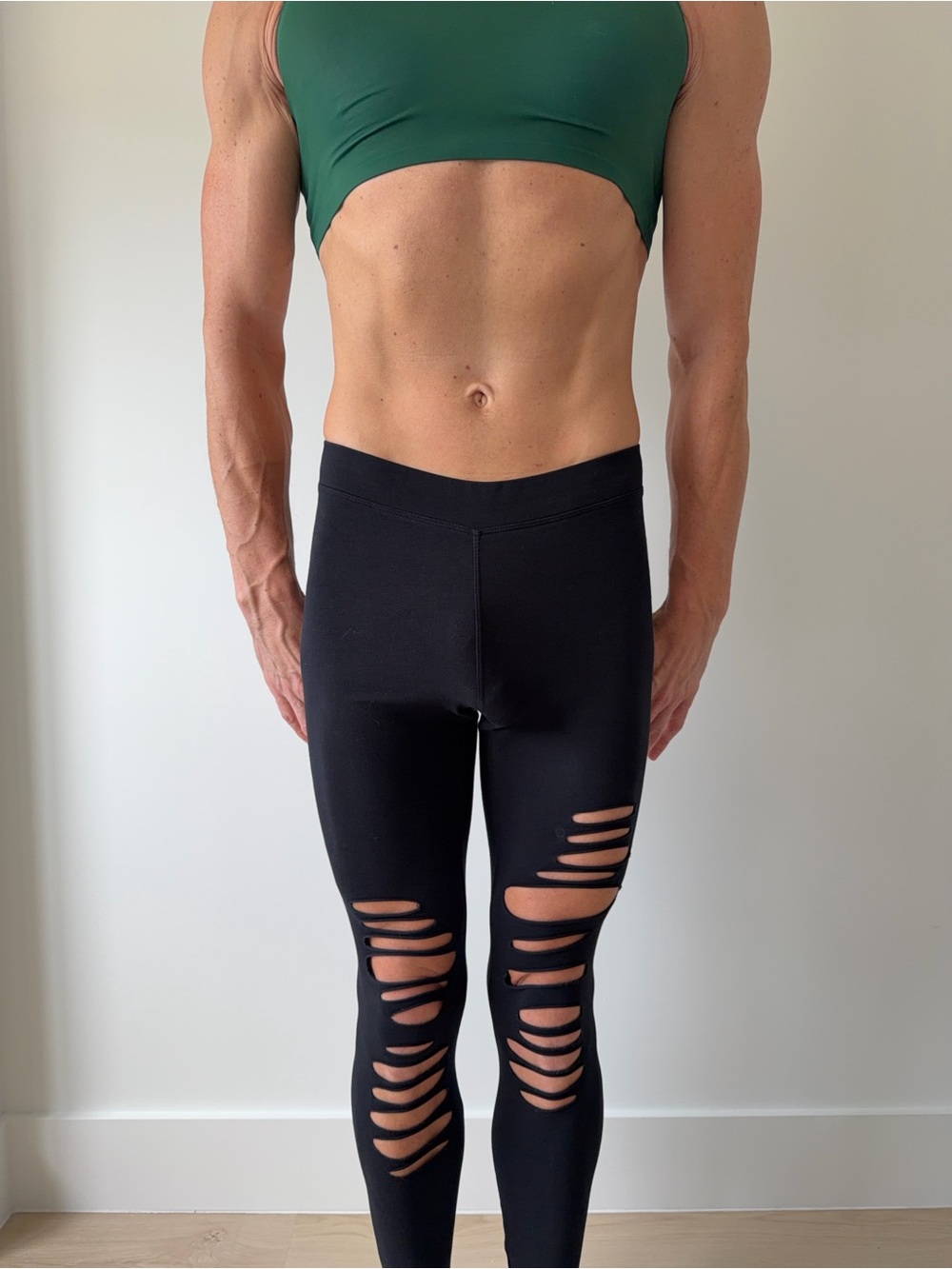 Express Women’s Distressed Leggings Size S Black